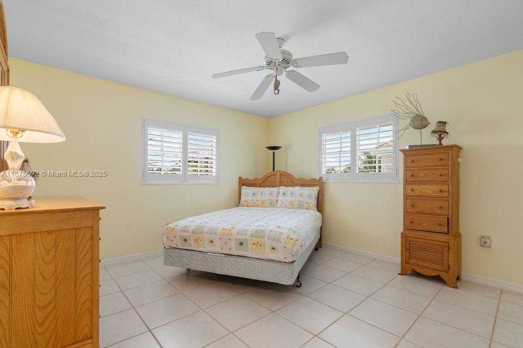 Small Image of 106 LISBON CT, Islamorada Number 44