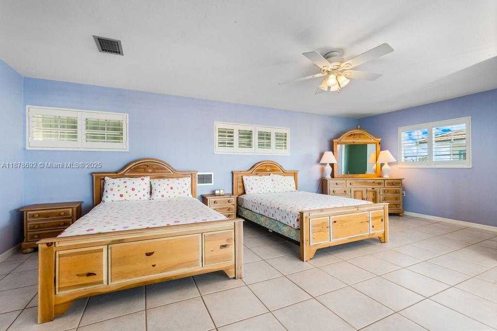 Small Image of 106 LISBON CT, Islamorada Number 48