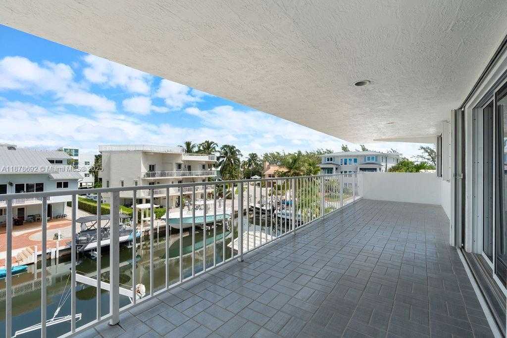 Small Image of 106 LISBON CT, Islamorada Number 51