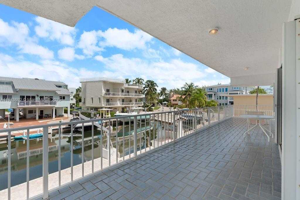 Small Image of 106 LISBON CT, Islamorada Number 53