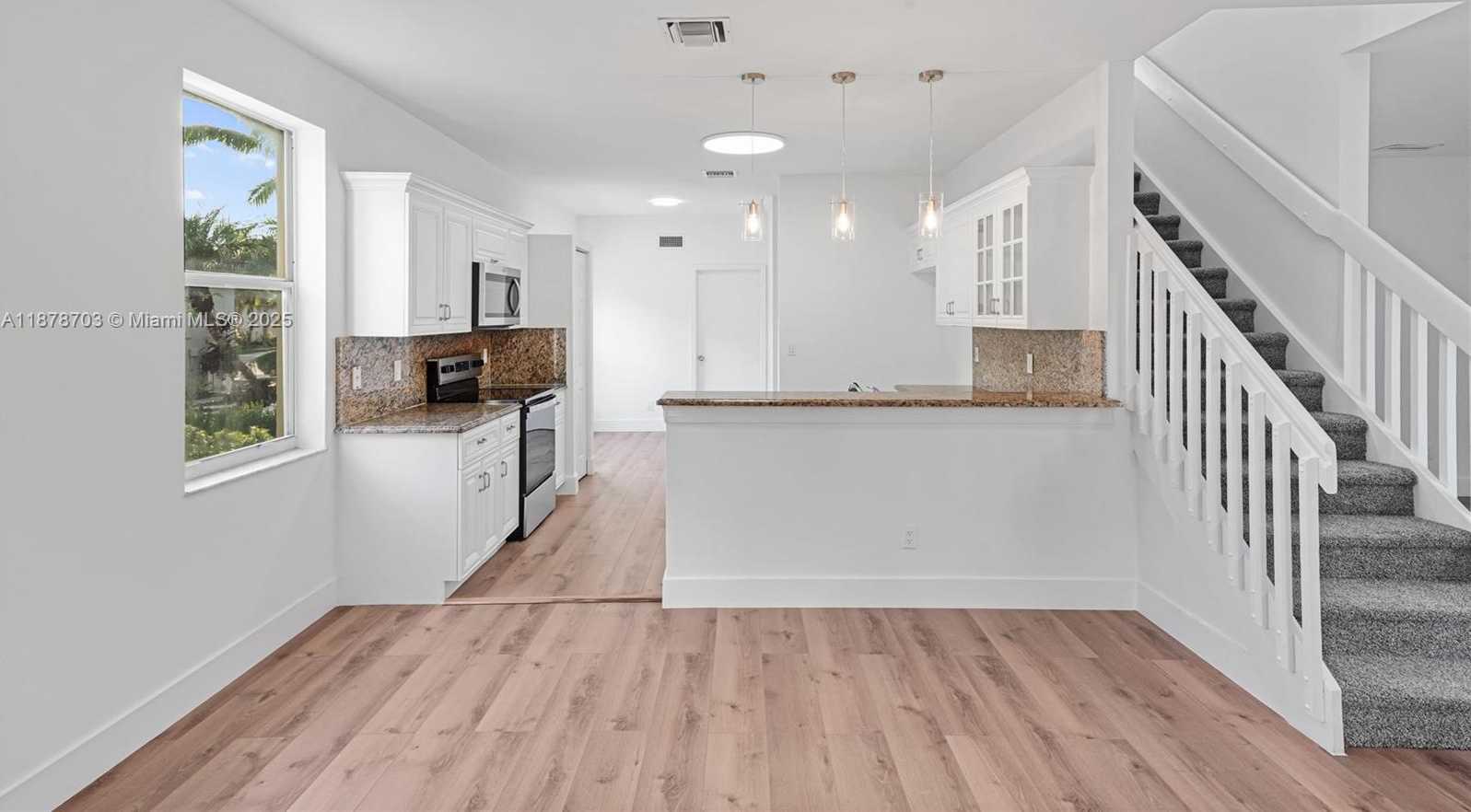Small Image of 3027 SOUTH WEST 179TH AVE, Miramar Number 11