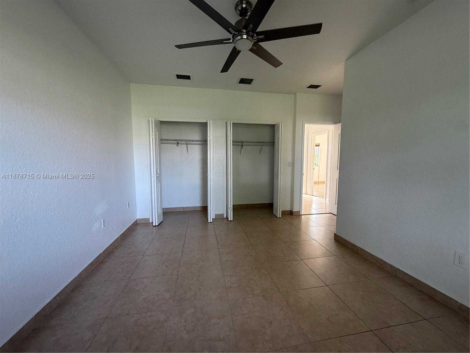 Small Image of 613 SOUTH EAST 14TH PL, Homestead Number 18