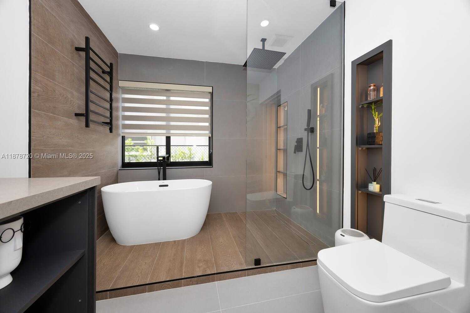 Small Image of 10448 SOUTH WEST 23RD ST, Miami Number 17
