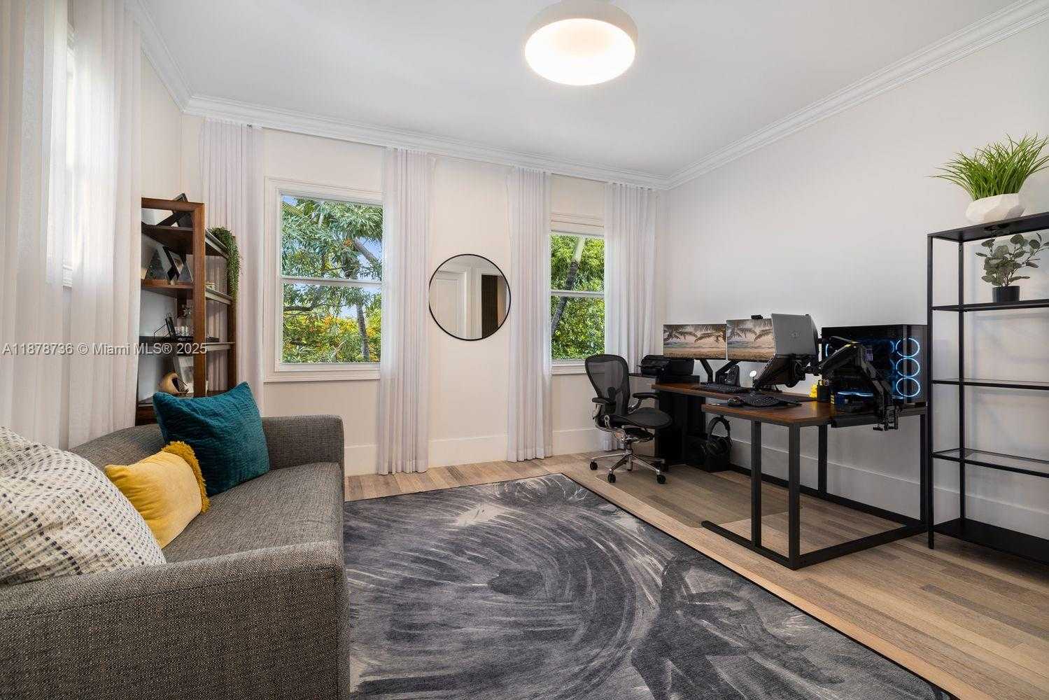Small Image of 1866 TIGERTAIL AVE, Miami Number 22