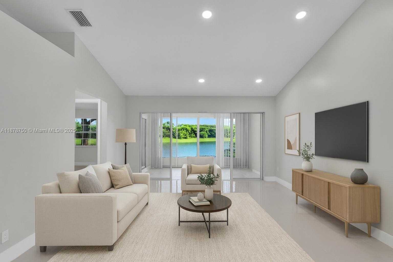 Small Image of 7889 LAKE SANDS DR, Delray Beach Number 23