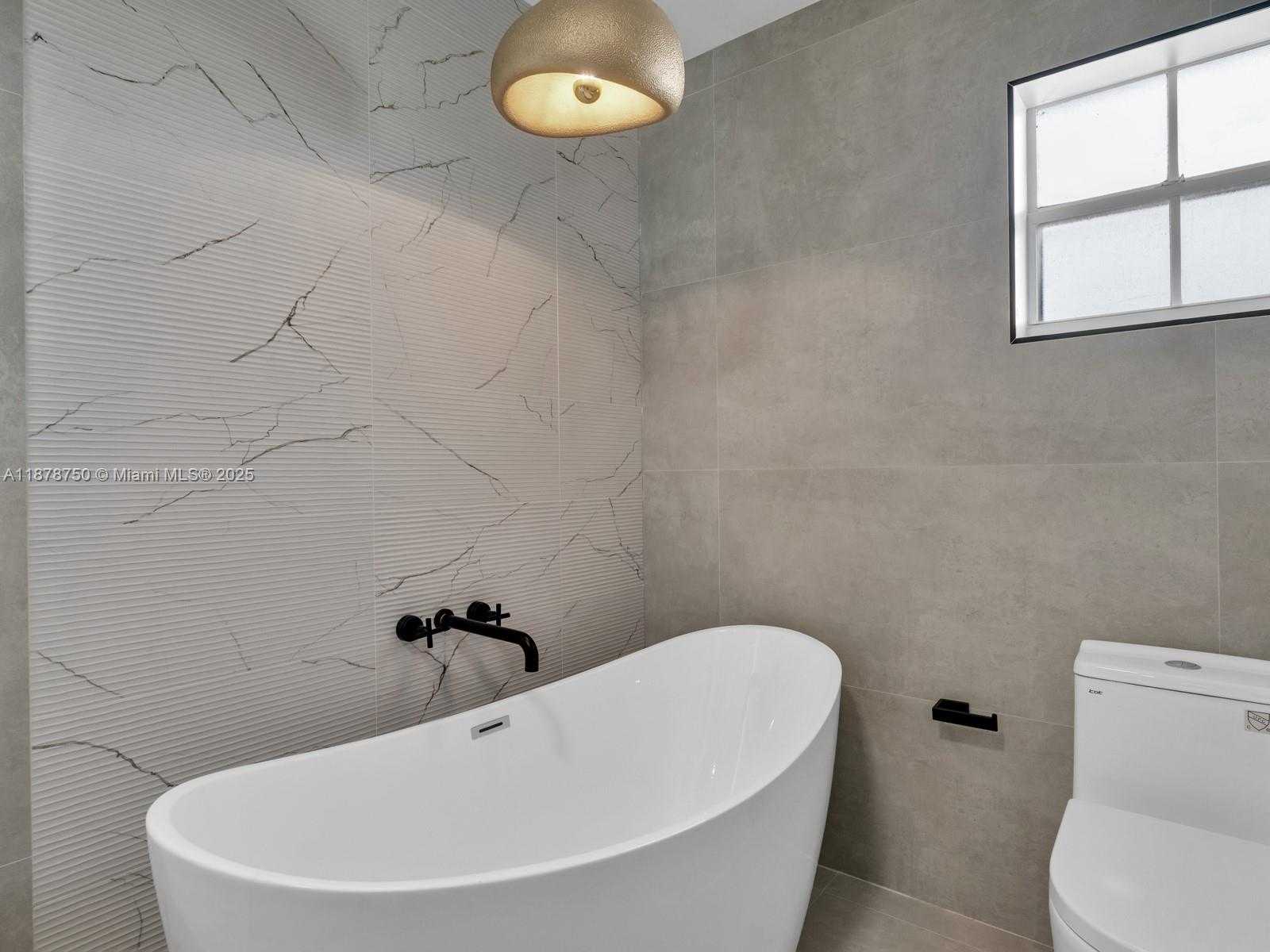 Small Image of 7889 LAKE SANDS DR, Delray Beach Number 31