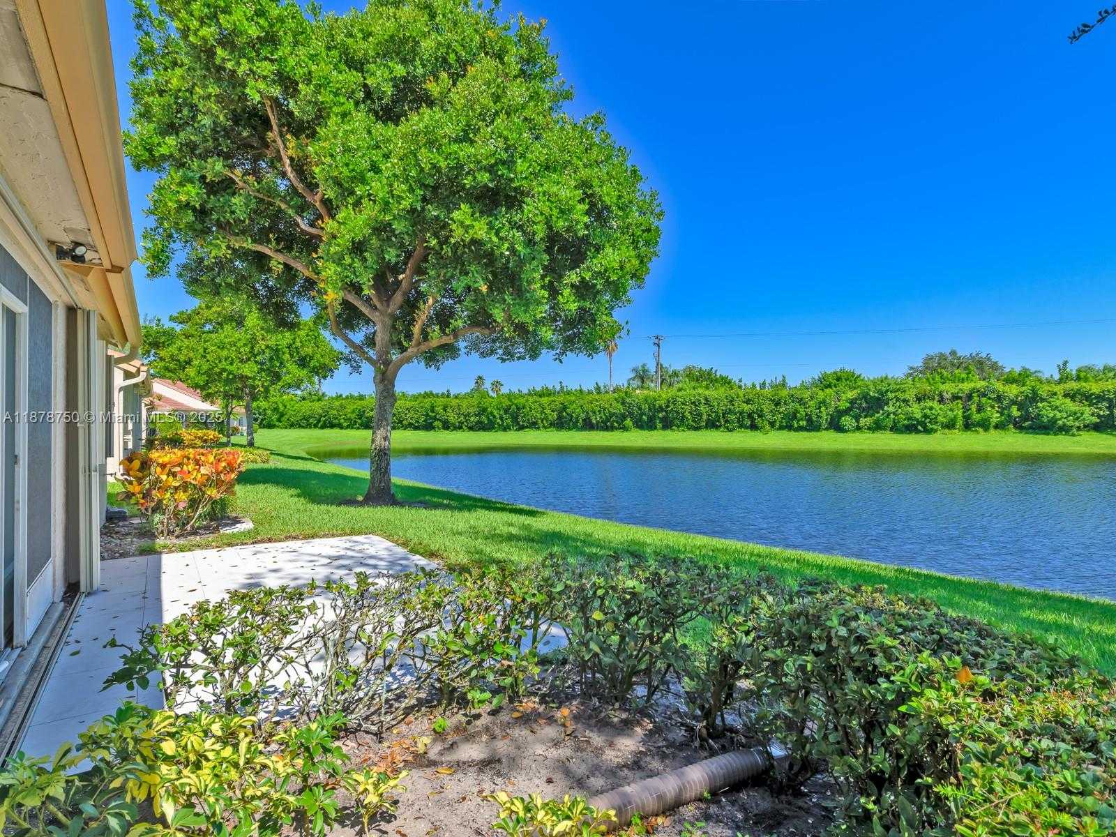 Small Image of 7889 LAKE SANDS DR, Delray Beach Number 41
