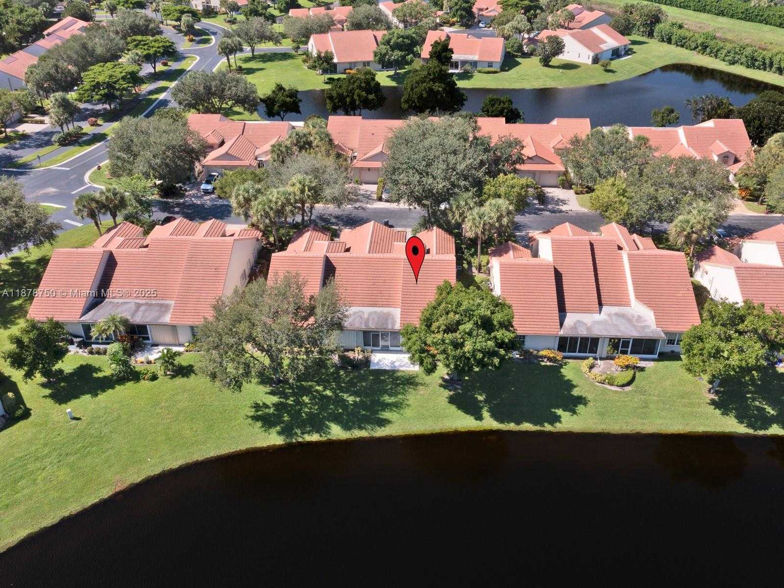 Small Image of 7889 LAKE SANDS DR, Delray Beach Number 6