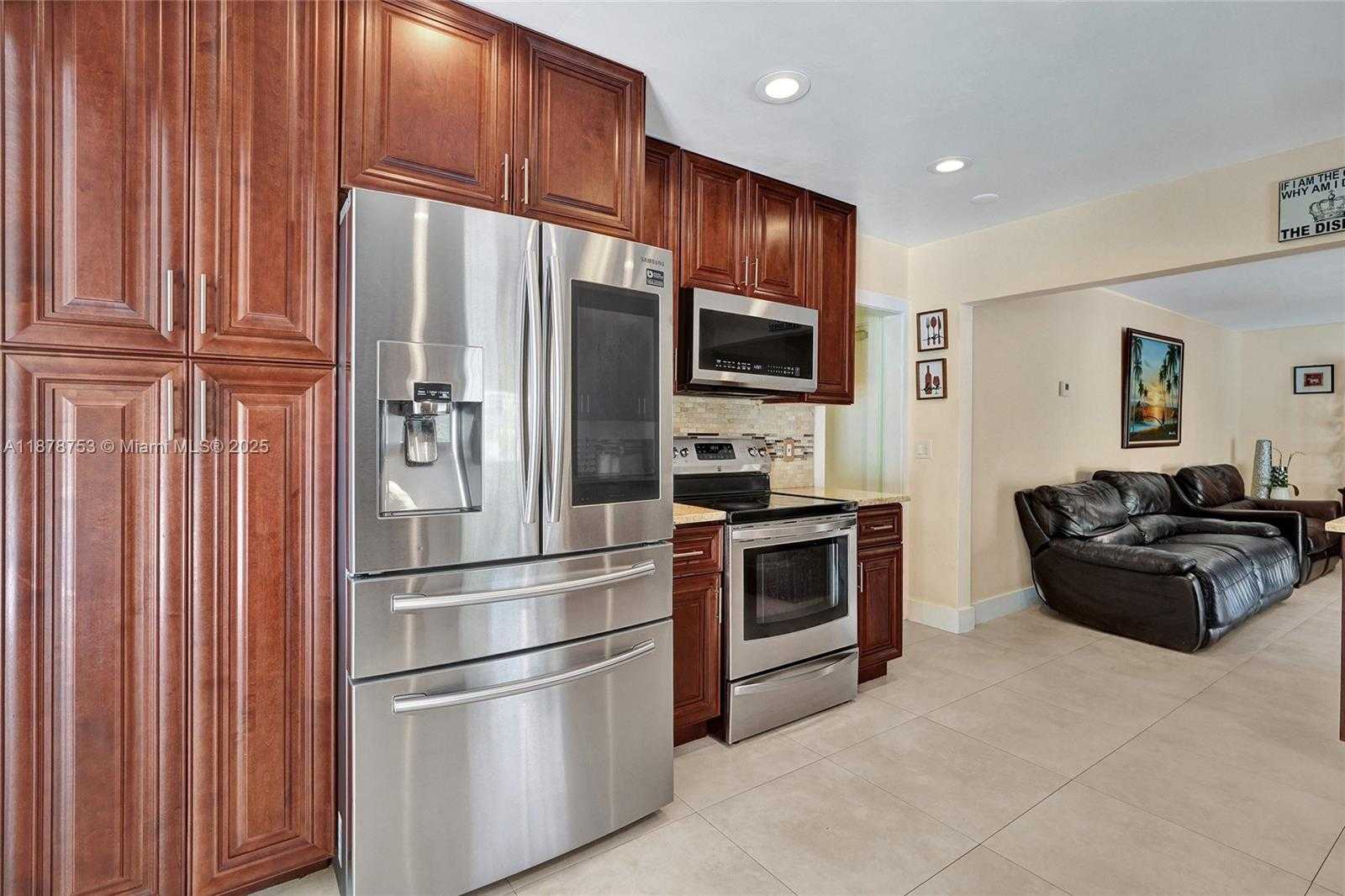 Small Image of 9060 NORTH WEST 32ND ST, Coral Springs Number 29