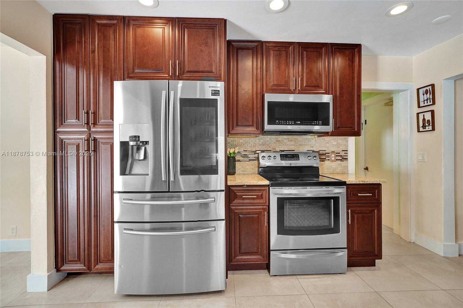 Small Image of 9060 NORTH WEST 32ND ST, Coral Springs Number 30