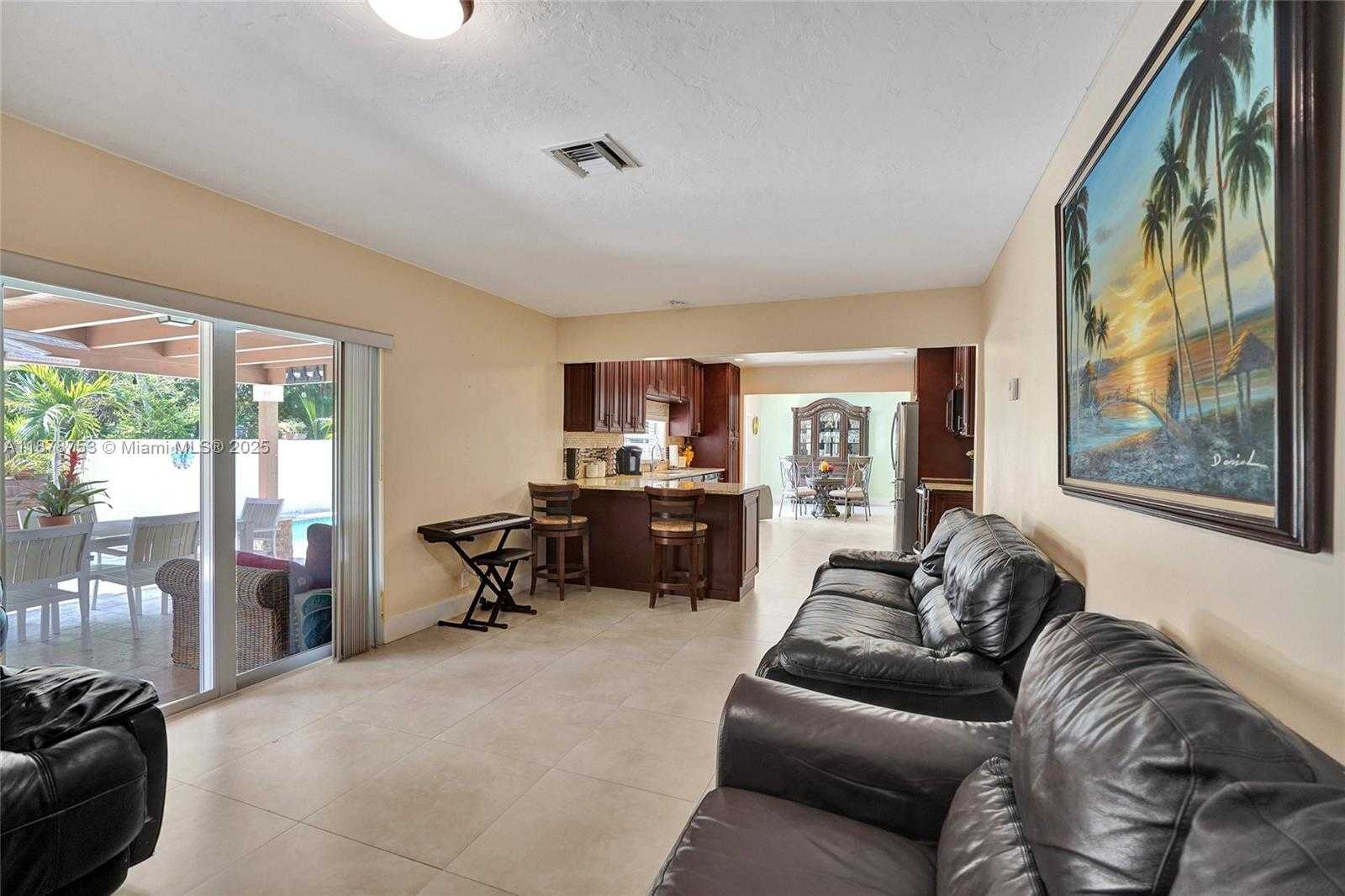 Small Image of 9060 NORTH WEST 32ND ST, Coral Springs Number 36