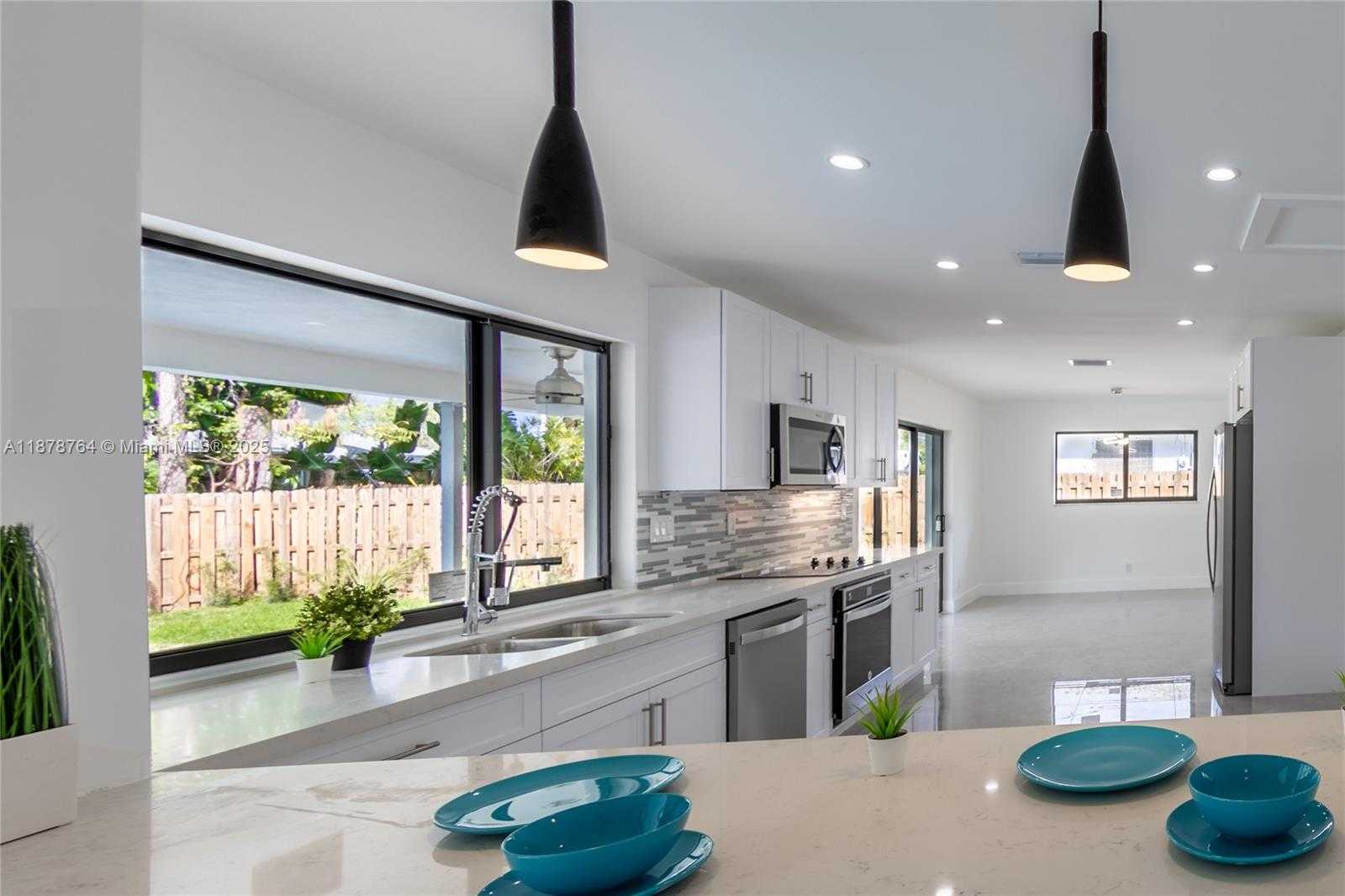 Small Image of 1001 NORTH WEST 6TH DR, Boca Raton Number 7