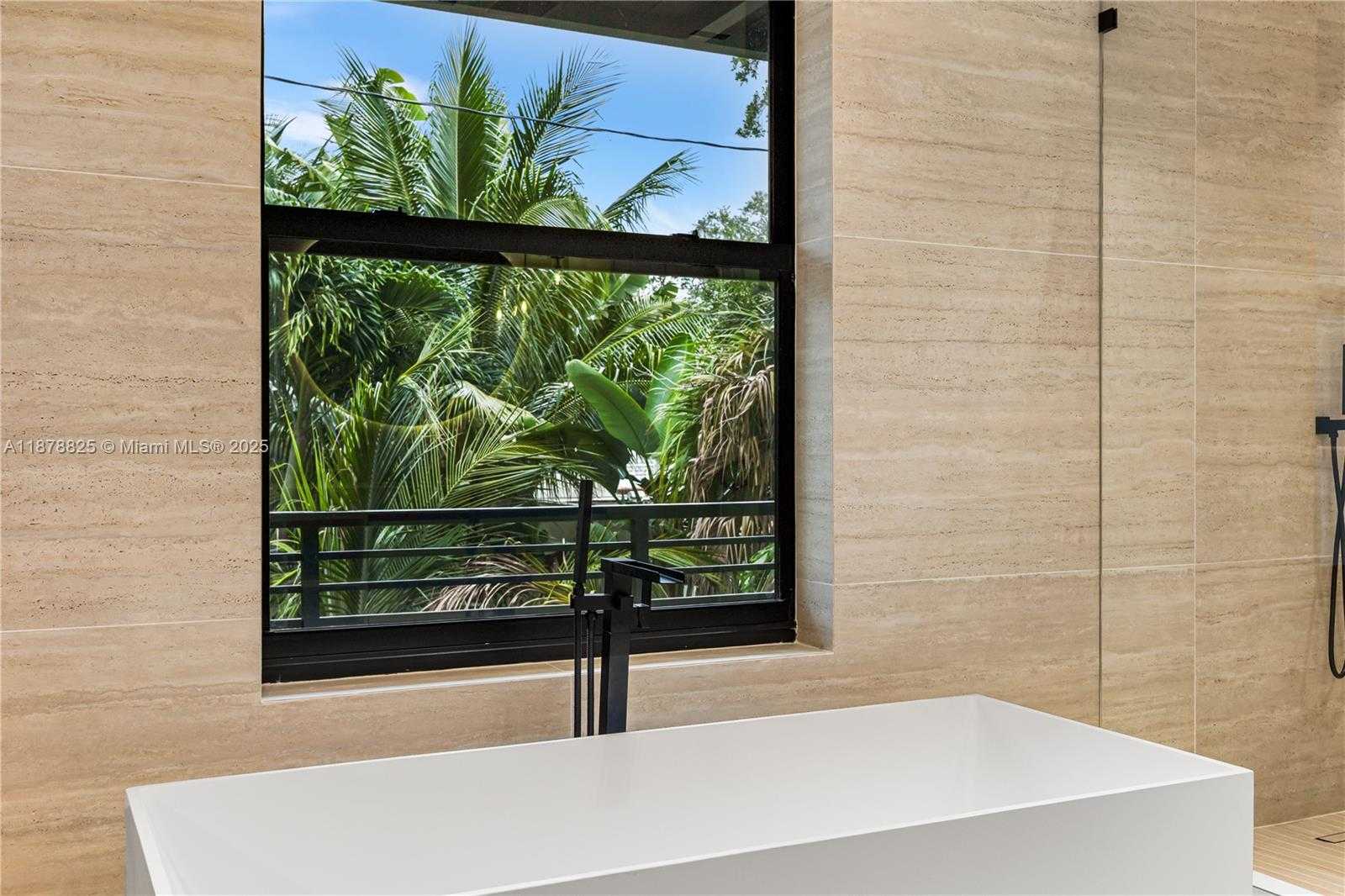 Small Image of 713 SOUTH EAST 6TH ST, Fort Lauderdale Number 19