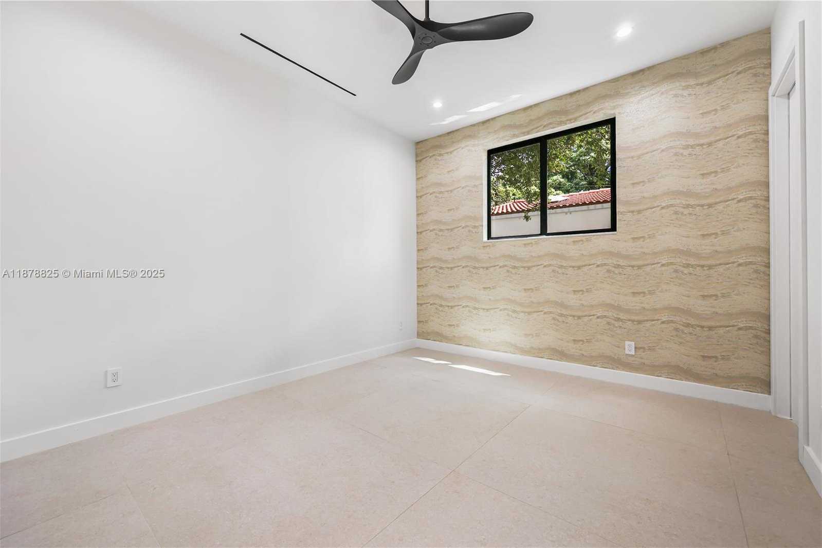 Small Image of 713 SOUTH EAST 6TH ST, Fort Lauderdale Number 30