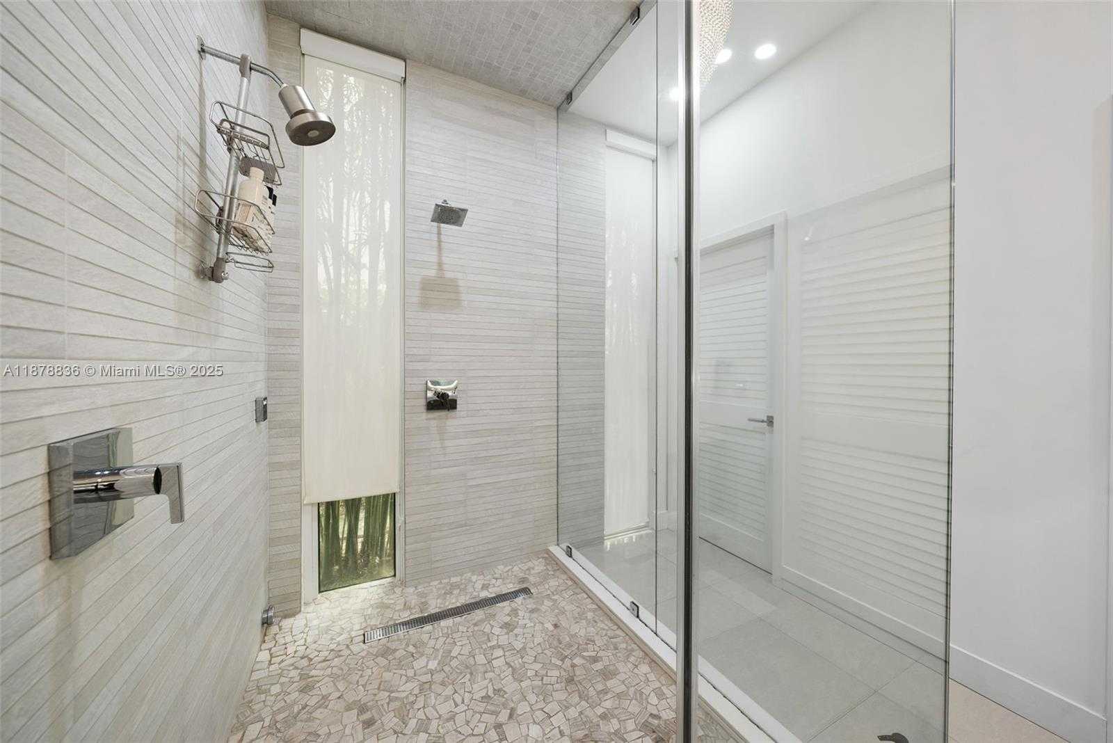 Small Image of 865 WEST 47TH ST, Miami Beach Number 38