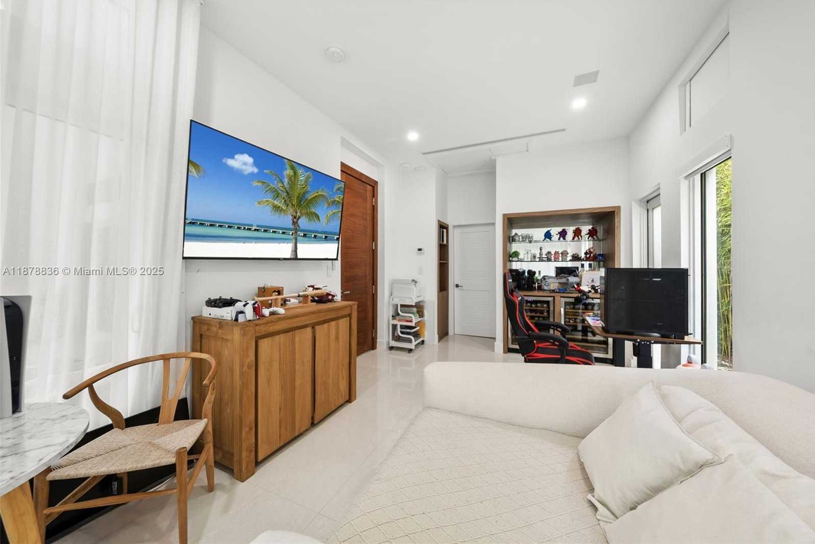 Small Image of 865 WEST 47TH ST, Miami Beach Number 45