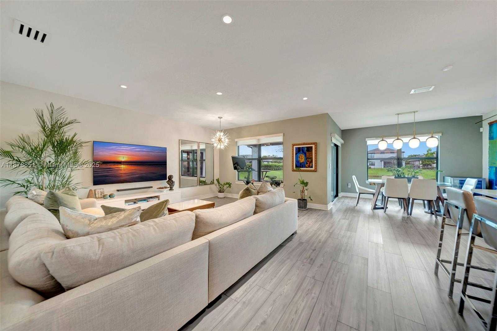 Small Image of 2941 SHORTLEAF AVE, Lauderdale Lakes Number 26