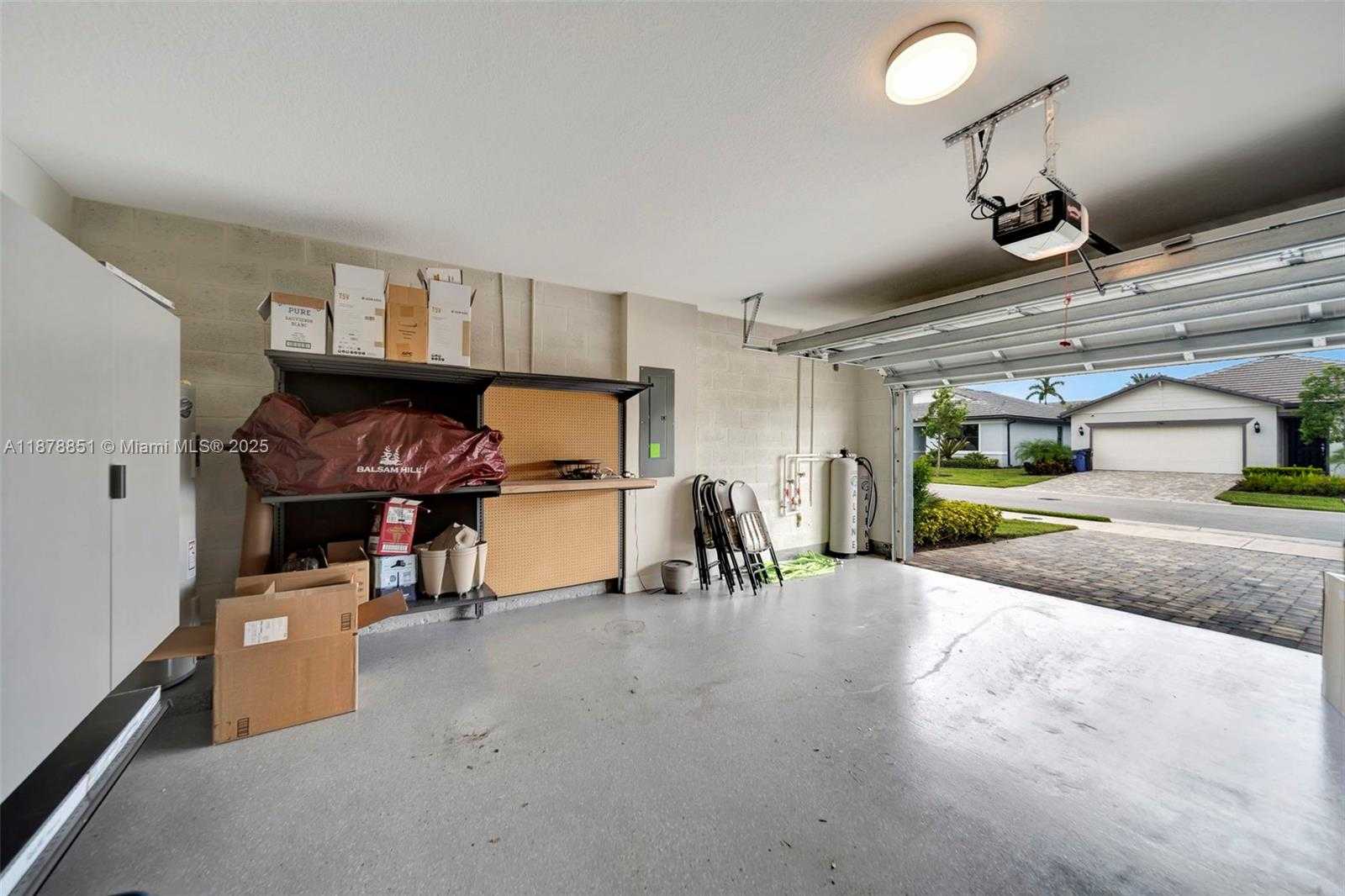 Small Image of 2941 SHORTLEAF AVE, Lauderdale Lakes Number 30
