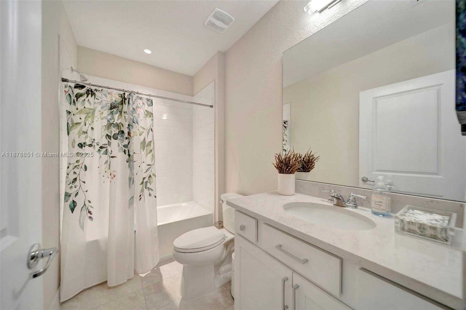 Small Image of 2941 SHORTLEAF AVE, Lauderdale Lakes Number 35