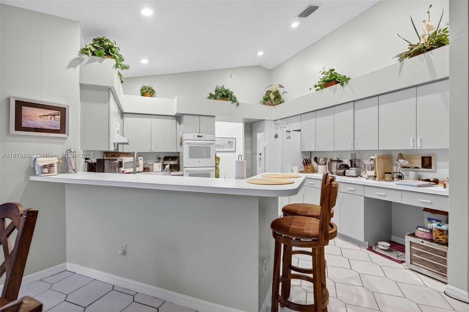 Small Image of 8091 SOUTH WEST 188TH ST, Cutler Bay Number 14