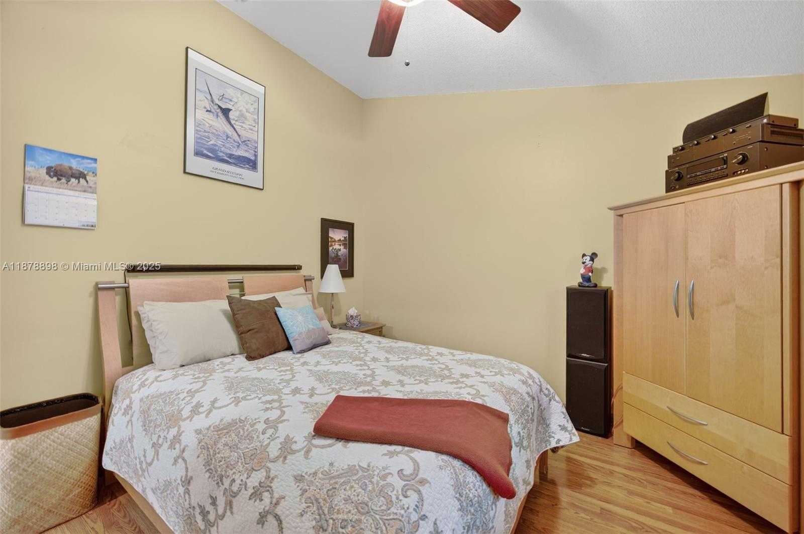 Small Image of 8091 SOUTH WEST 188TH ST, Cutler Bay Number 37