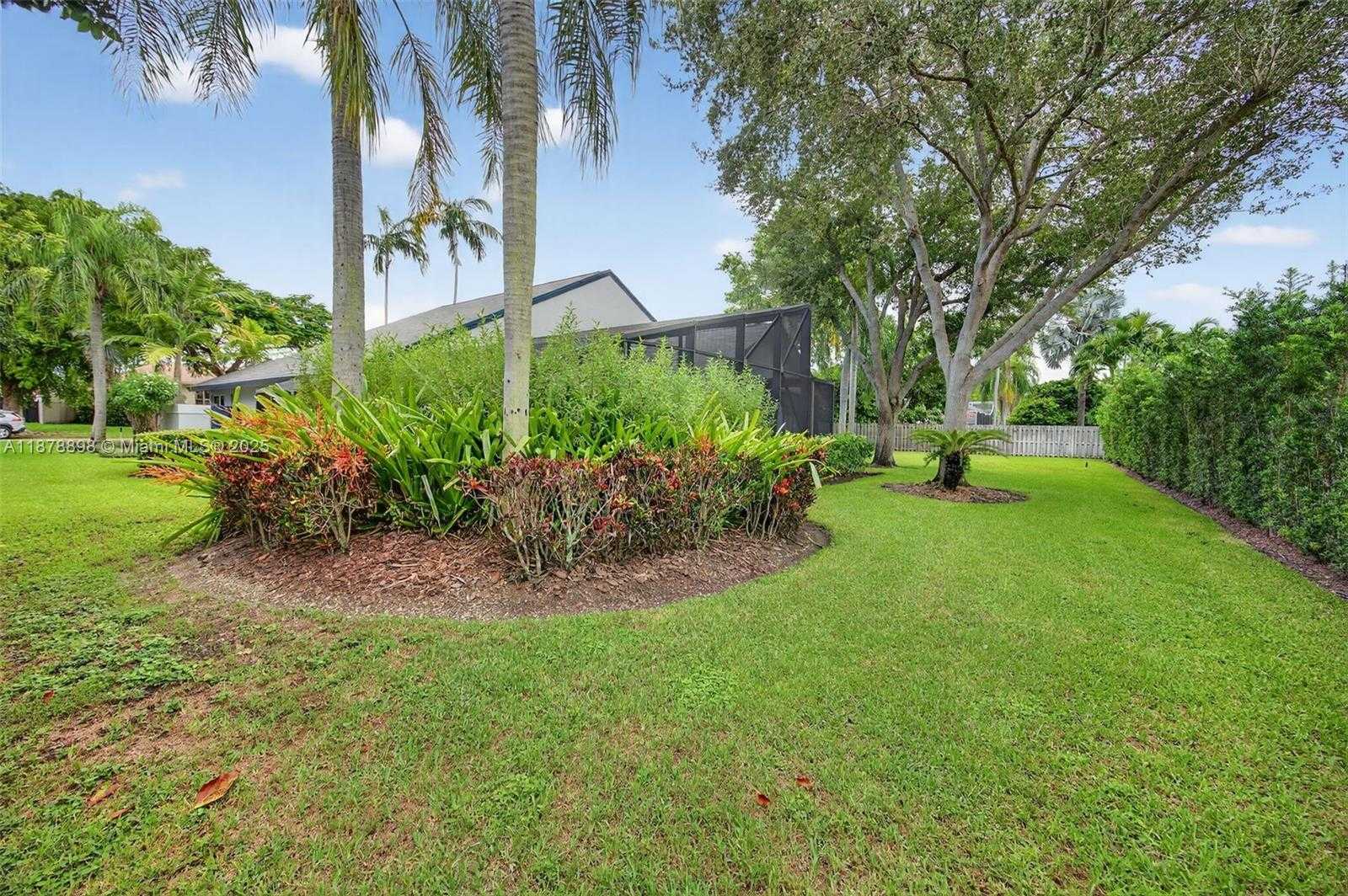 Small Image of 8091 SOUTH WEST 188TH ST, Cutler Bay Number 41