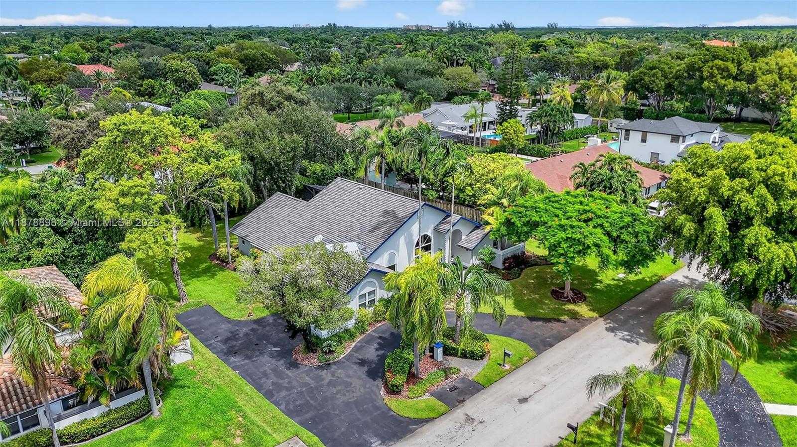 Small Image of 8091 SOUTH WEST 188TH ST, Cutler Bay Number 48