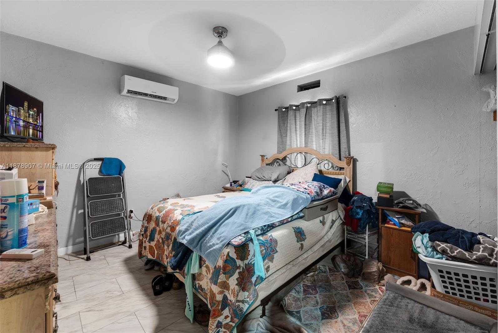 Small Image of 15445 GARFIELD DR, Homestead Number 22