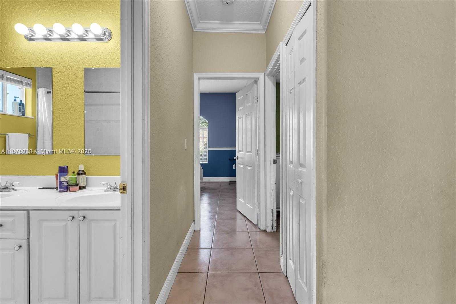 Small Image of 27902 SOUTH WEST 159TH CT, Homestead Number 13