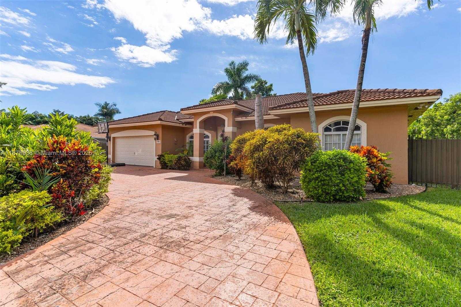 Small Image of 27902 SOUTH WEST 159TH CT, Homestead Number 2