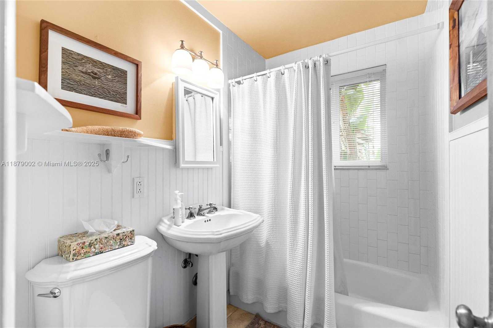 Small Image of 6630 SOUTH WEST 102ND ST, Pinecrest Number 48