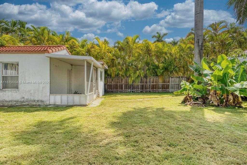 Small Image of 515 WEST 30TH ST, Miami Beach Number 25