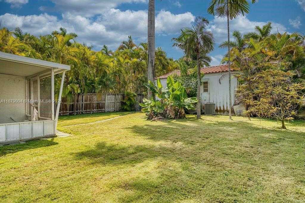 Small Image of 515 WEST 30TH ST, Miami Beach Number 26