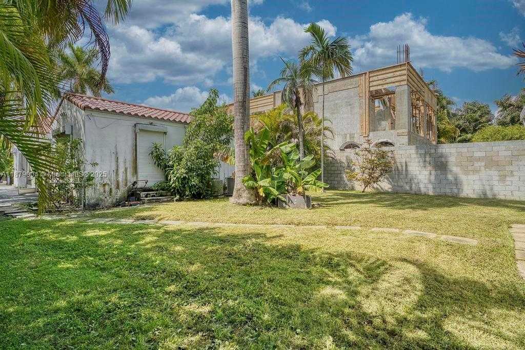 Small Image of 515 WEST 30TH ST, Miami Beach Number 27