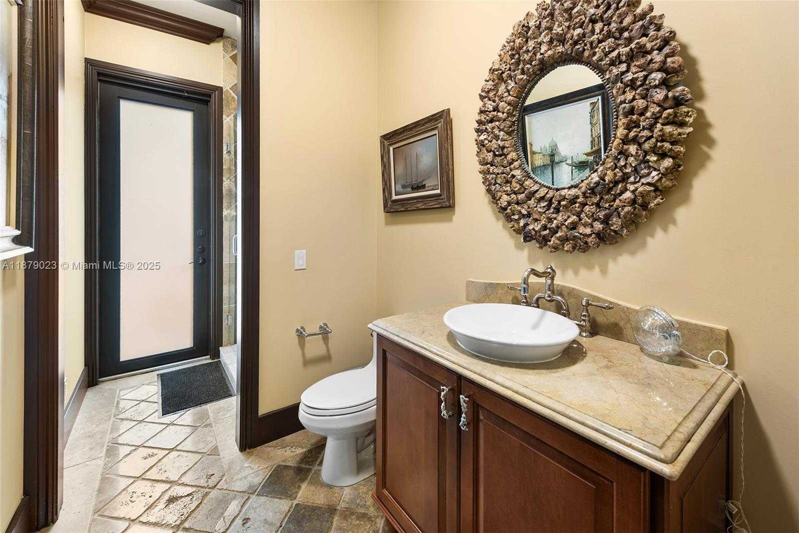 Small Image of 10390 SOUTH WEST 62ND ST, Miami Number 37