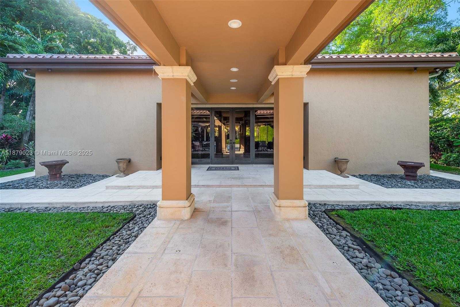 Small Image of 10390 SOUTH WEST 62ND ST, Miami Number 78
