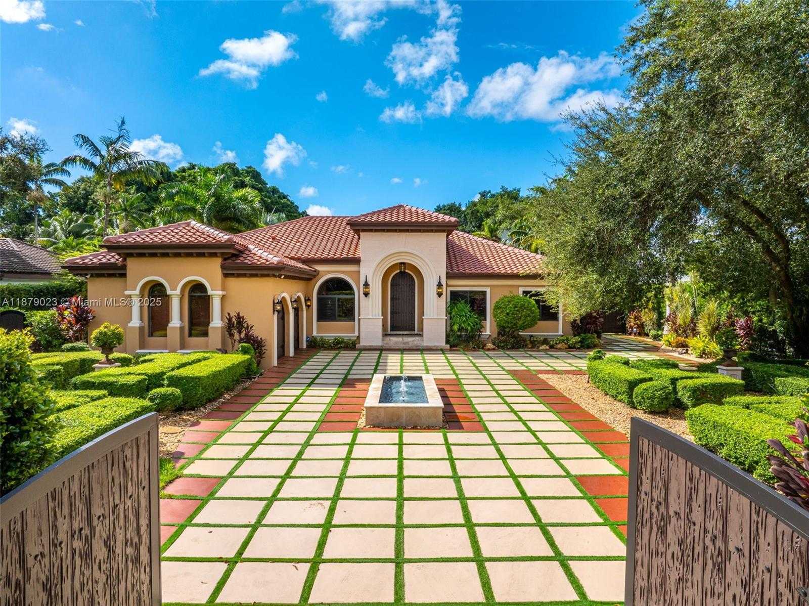 Small Image of 10390 SOUTH WEST 62ND ST, Miami Number 82