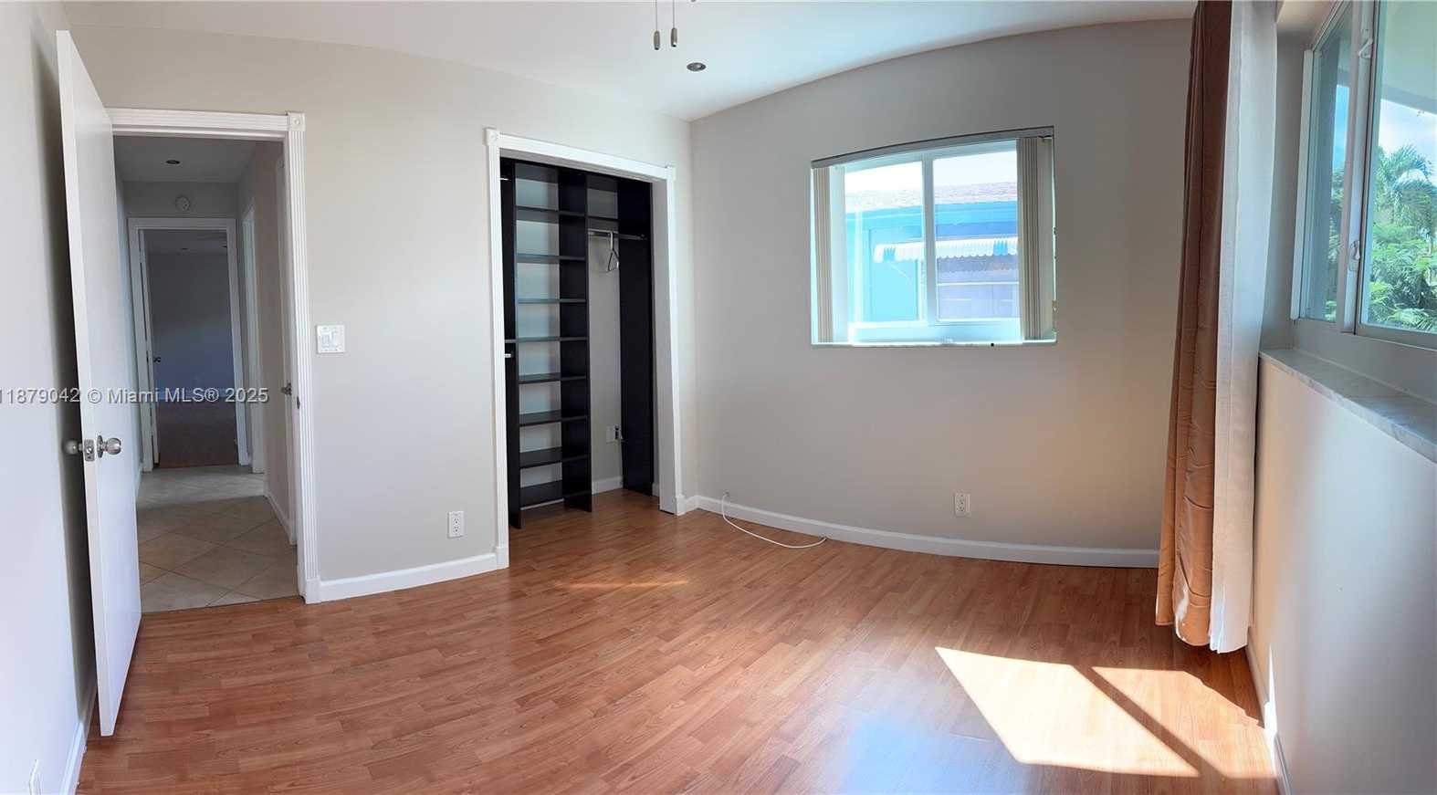 Small Image of 6004 NORTH WEST 70TH AVE, Tamarac Number 13