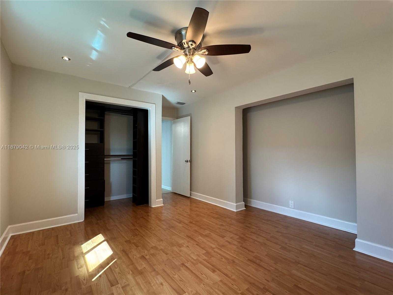 Small Image of 6004 NORTH WEST 70TH AVE, Tamarac Number 16
