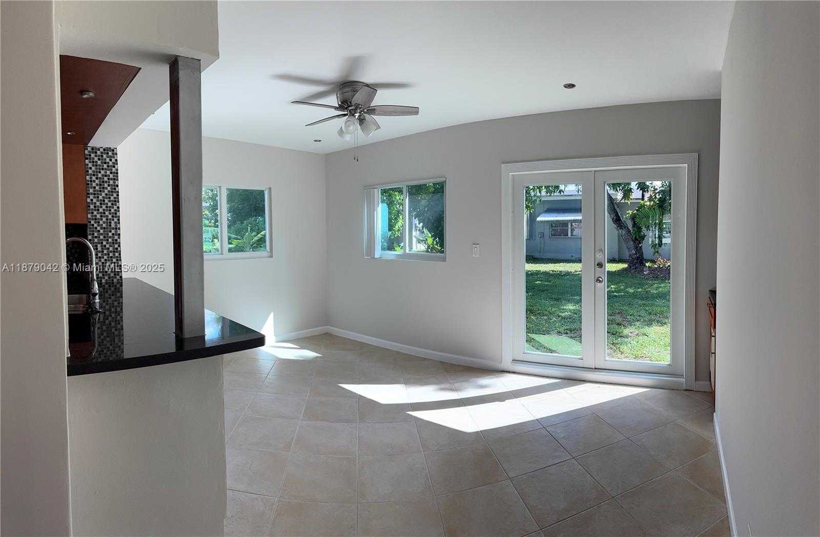 Small Image of 6004 NORTH WEST 70TH AVE, Tamarac Number 8