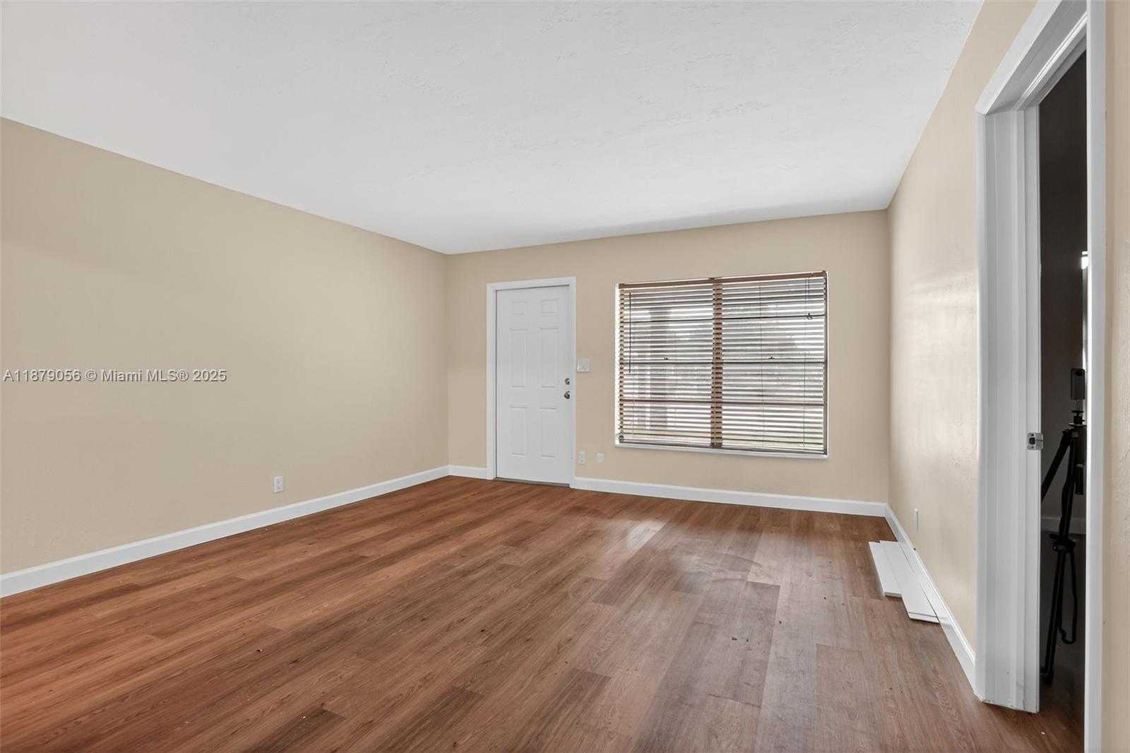 Small Image of 390 NORTH EAST 51ST CT, Oakland Park Number 10
