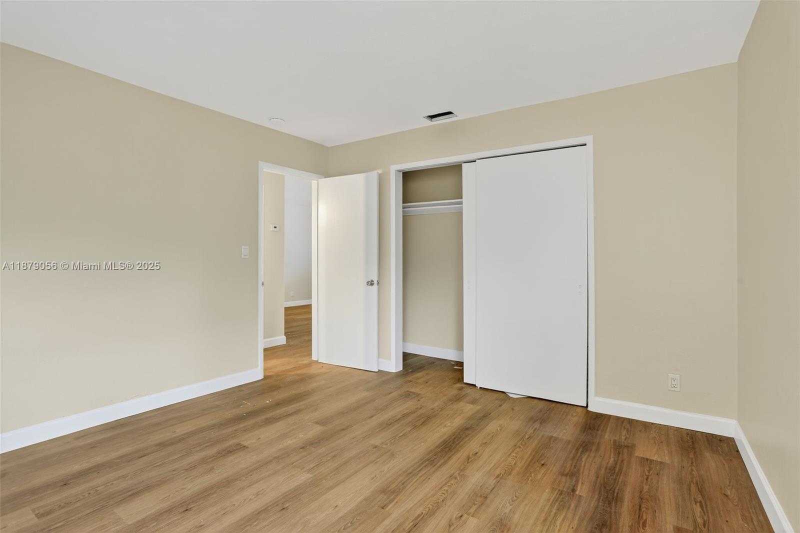 Small Image of 390 NORTH EAST 51ST CT, Oakland Park Number 17