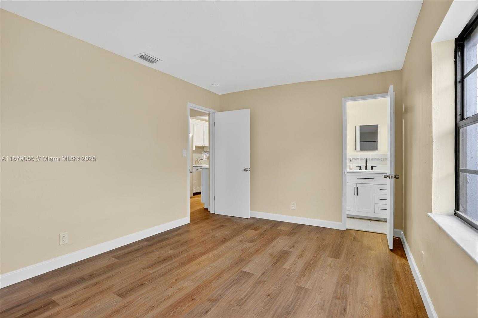 Small Image of 390 NORTH EAST 51ST CT, Oakland Park Number 19