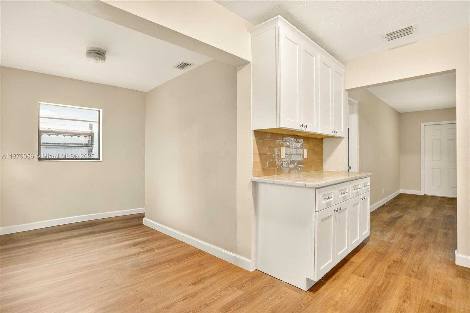 Small Image of 390 NORTH EAST 51ST CT, Oakland Park Number 6