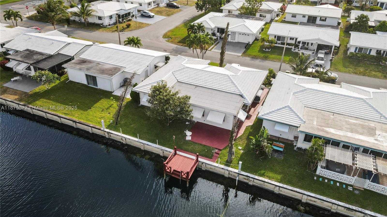 Small Image of 5706 NORTH WEST 81ST AVE, Tamarac Number 23