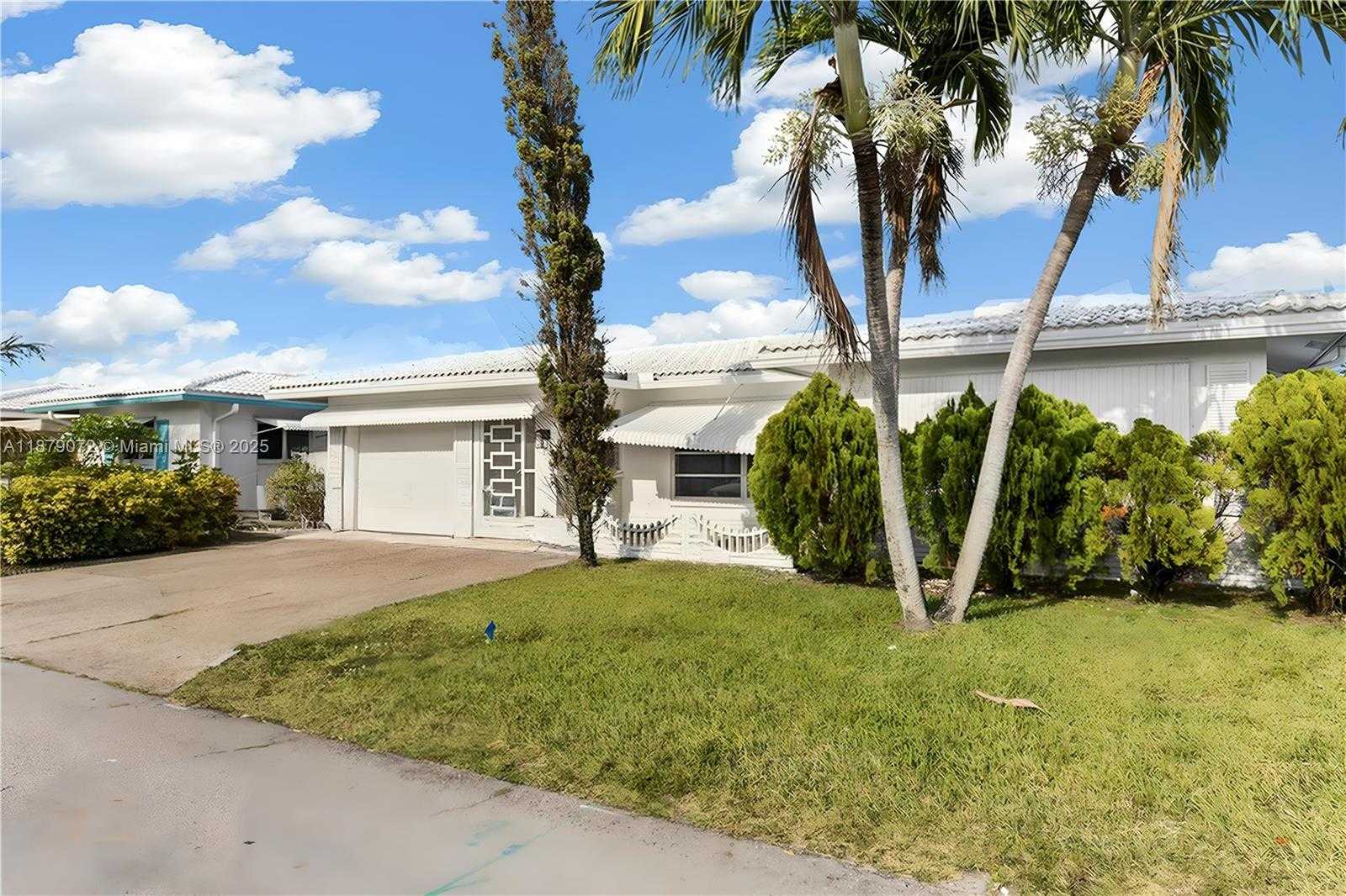 Small Image of 5706 NORTH WEST 81ST AVE, Tamarac Number 3
