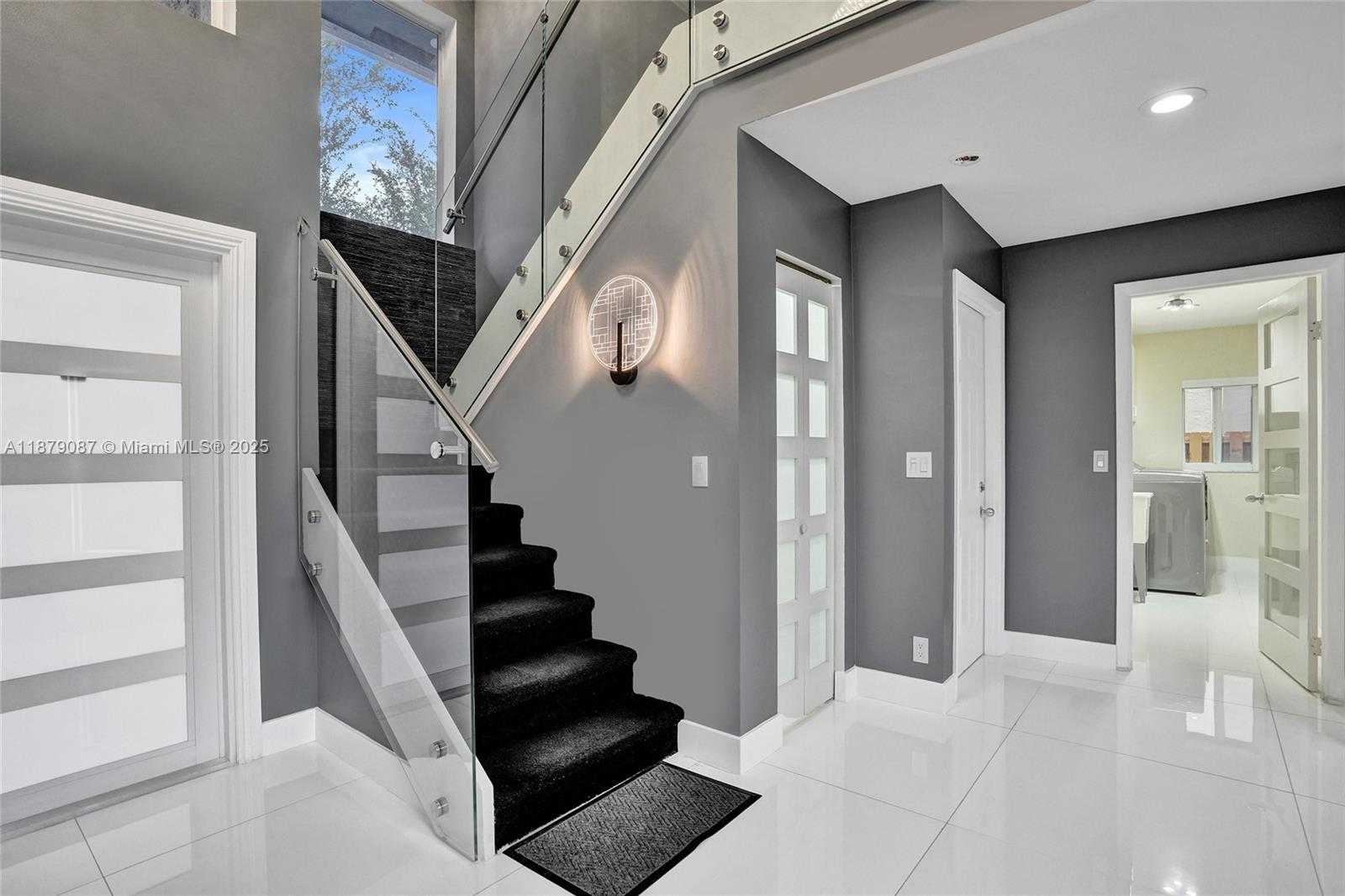 Small Image of 1321 SOUTH WEST 102ND AVE, Pembroke Pines Number 24