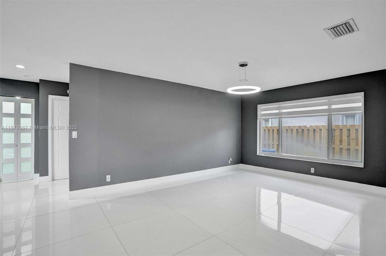 Small Image of 1321 SOUTH WEST 102ND AVE, Pembroke Pines Number 31