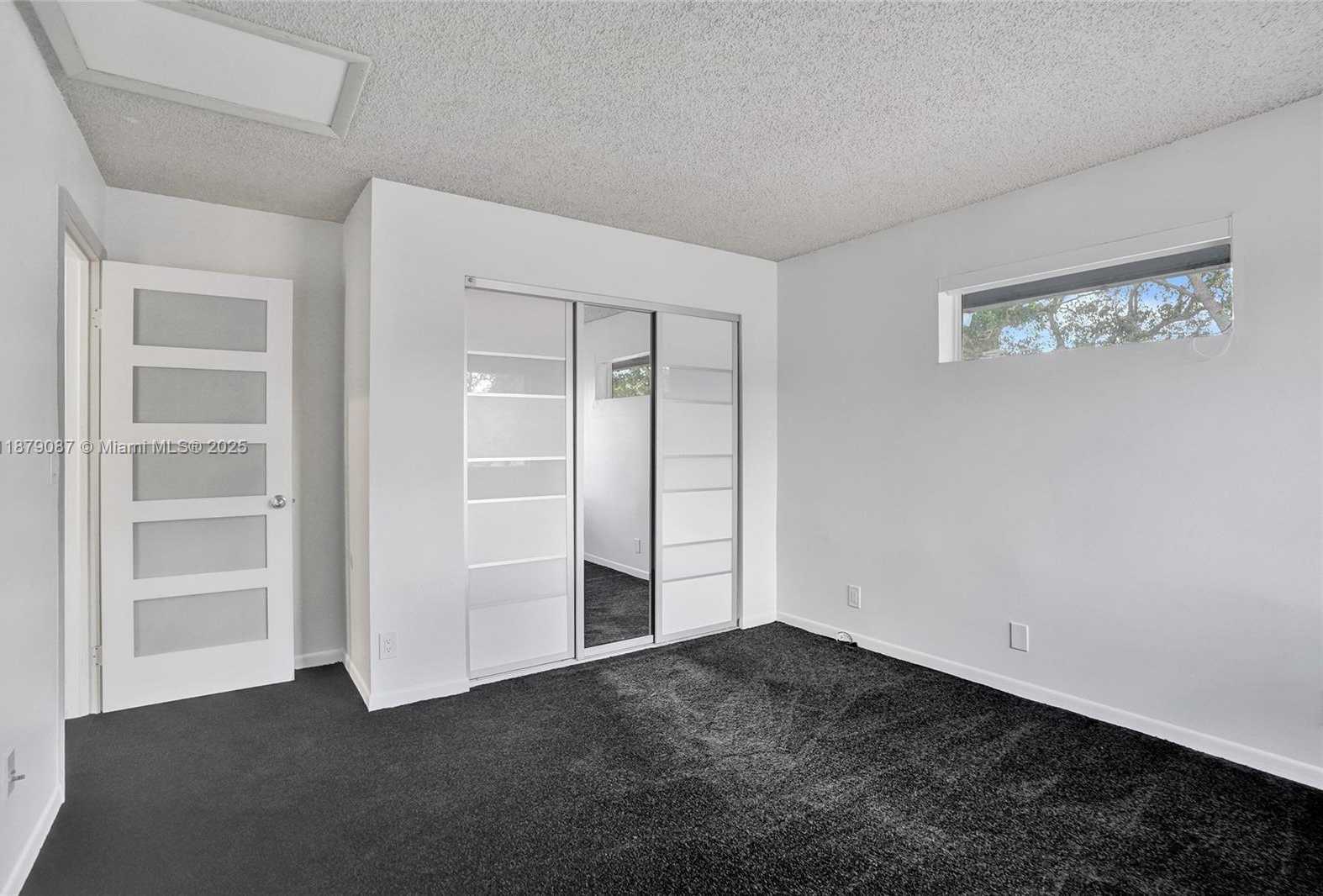 Small Image of 1321 SOUTH WEST 102ND AVE, Pembroke Pines Number 46