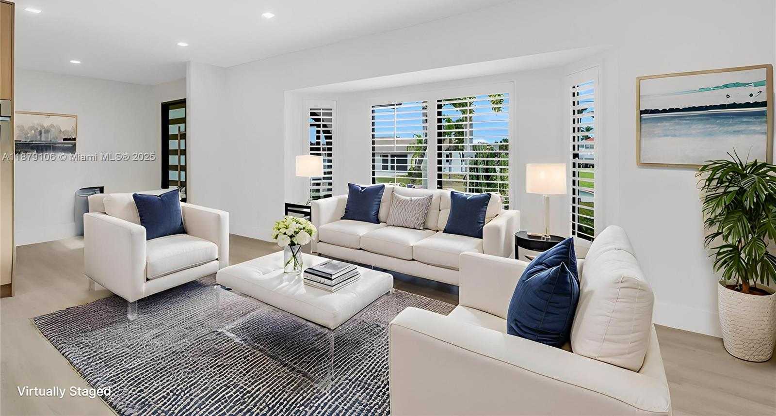 Small Image of 105 SINCLAIR ST SE, Port Charlotte Number 3